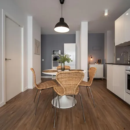 Luis De Vargas Apartamento