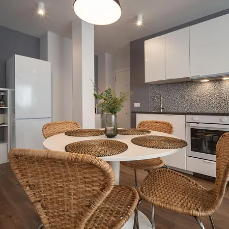 Luis De Vargas Apartamento *